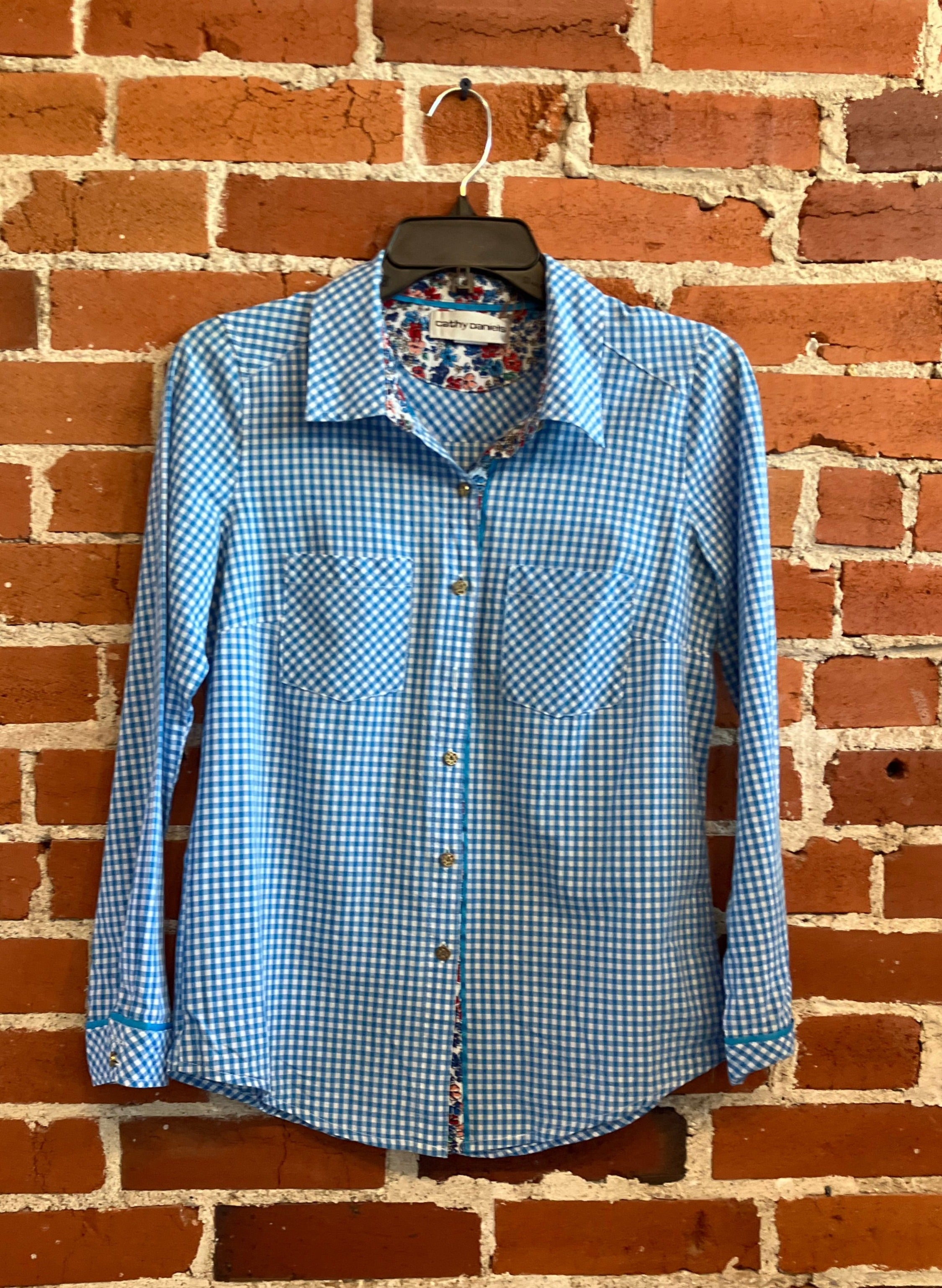 
  
  Cathy Daniel’s Blue Gingham Shirt- Size Small
  
