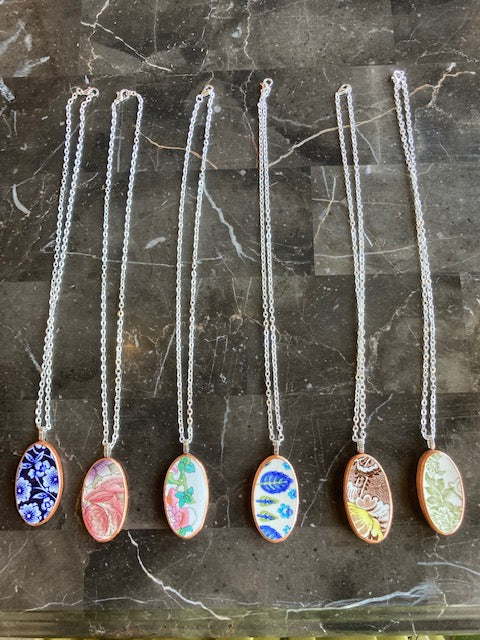 Broken Plate Oval Necklace