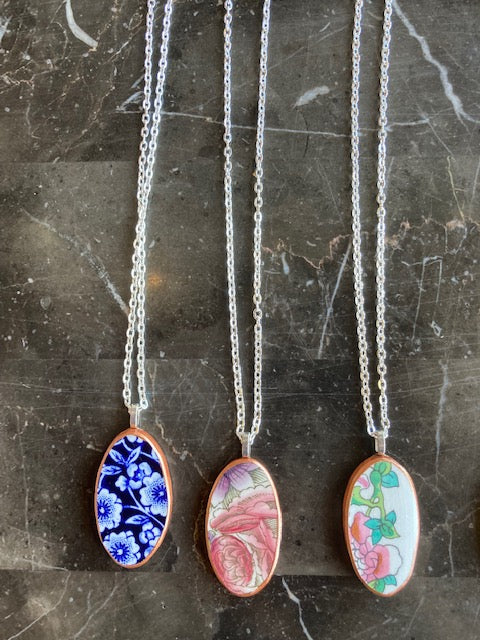 Broken Plate Oval Necklace