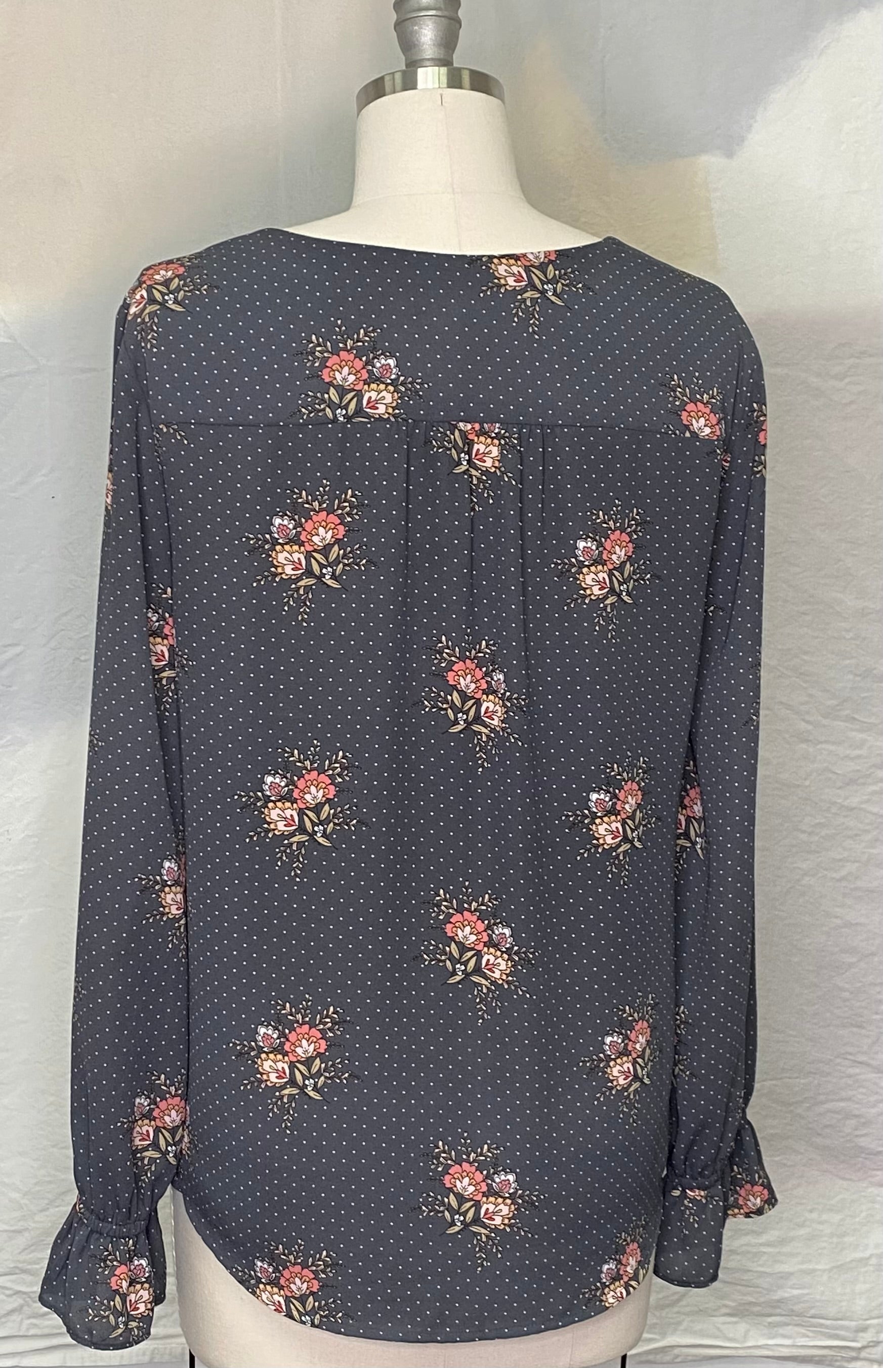 
  
  Loft gray print blouse
  
