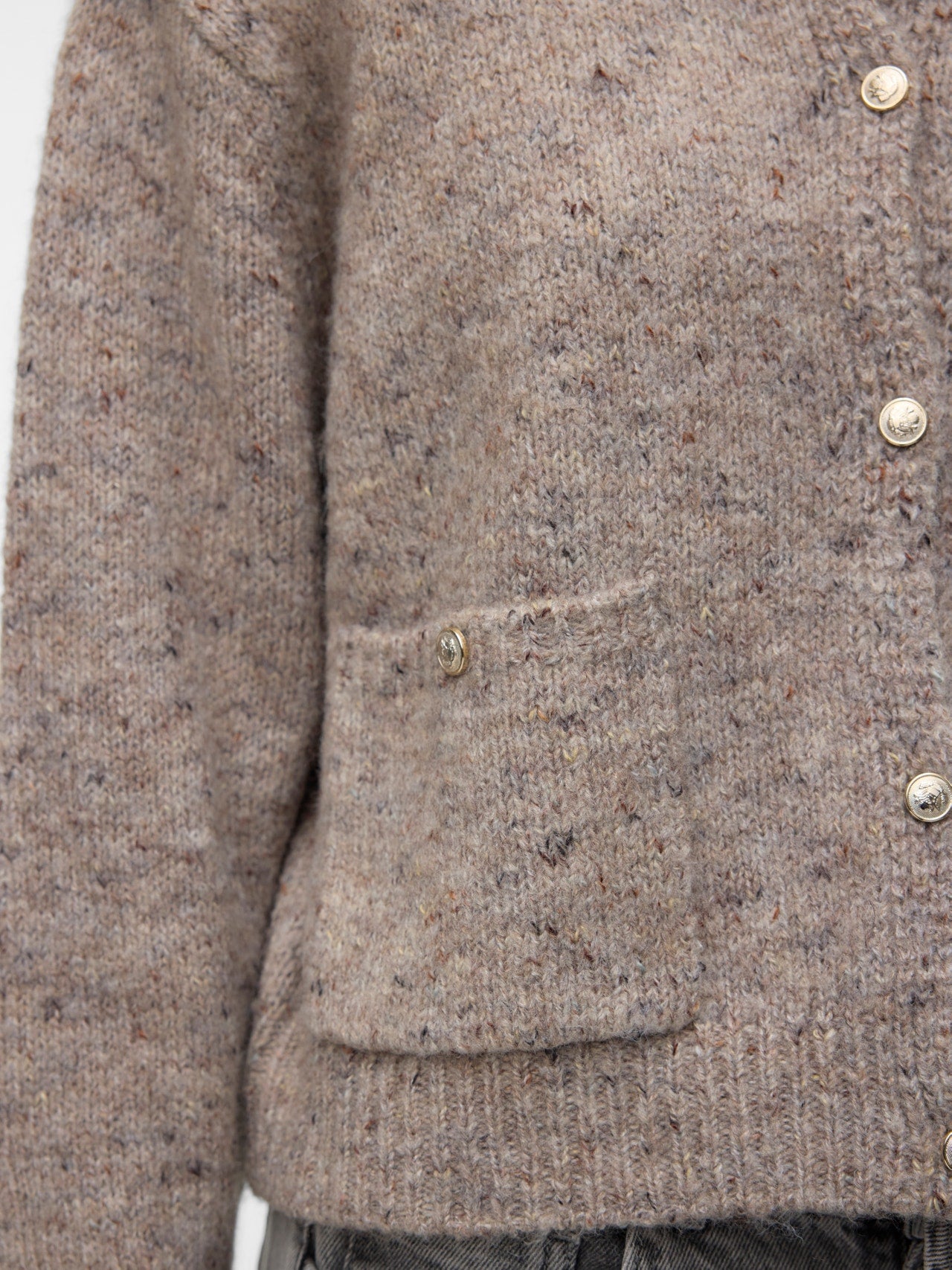 
  
  Gold Detail Classy Cardigan
  
