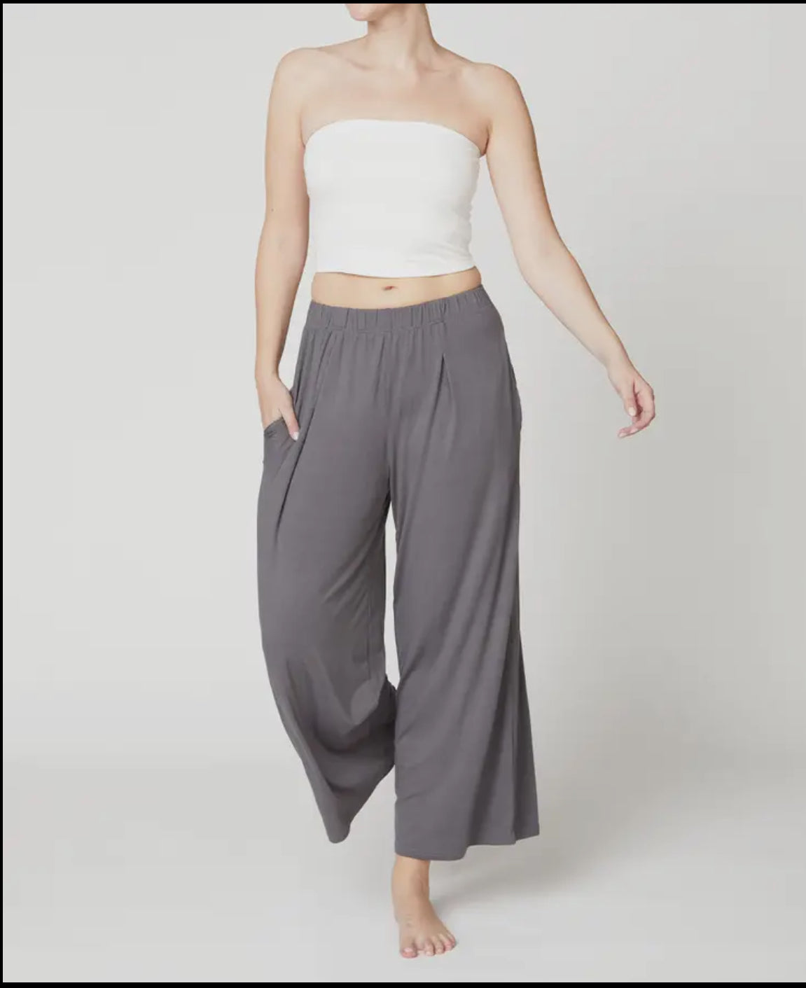 
  
  Bamboo Wide Pants
  
