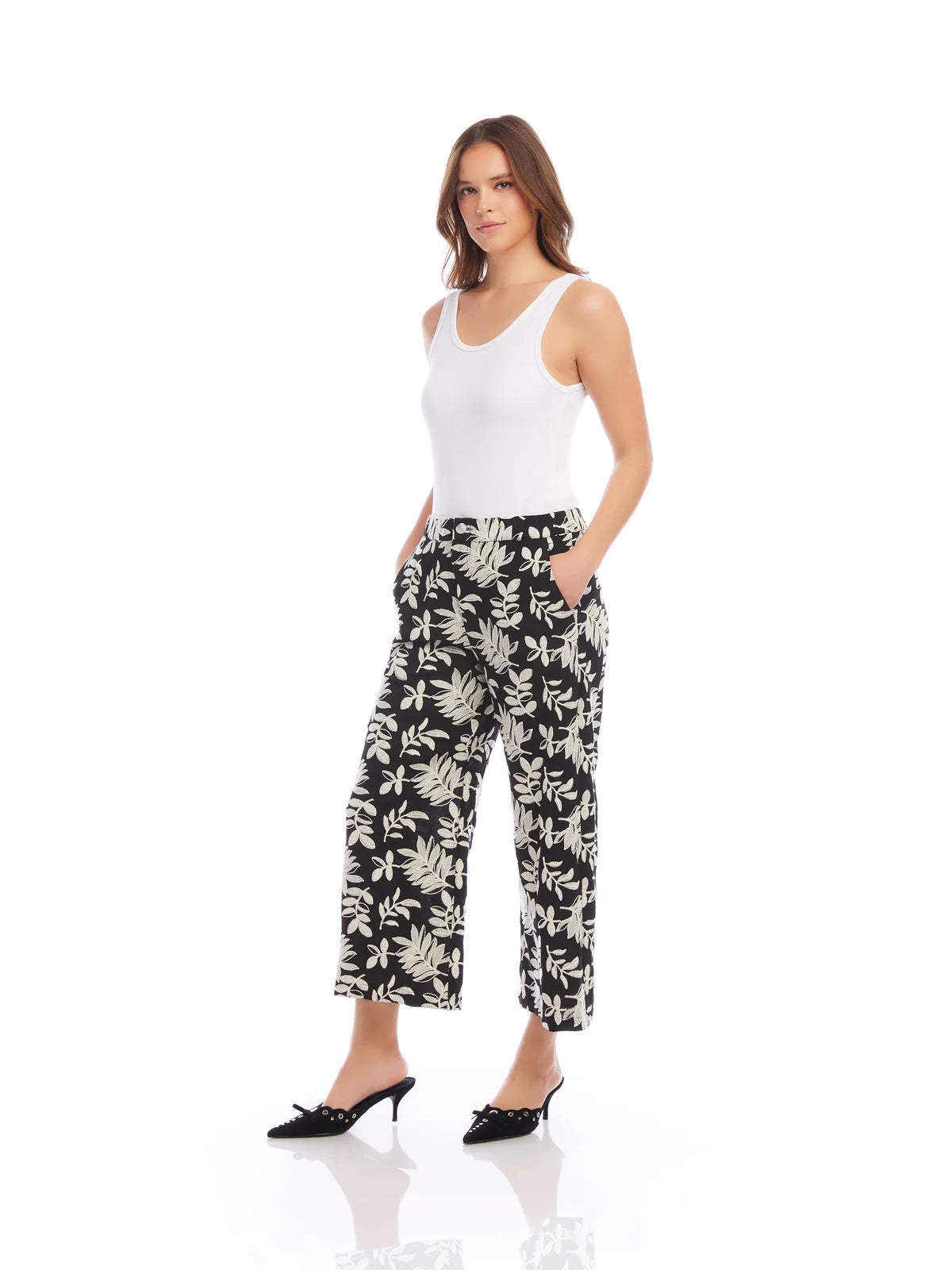 
  
  Rylie Cropped Pants
  
